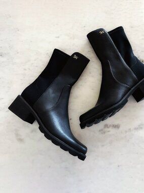 Stuart Weitzman Alina Boots